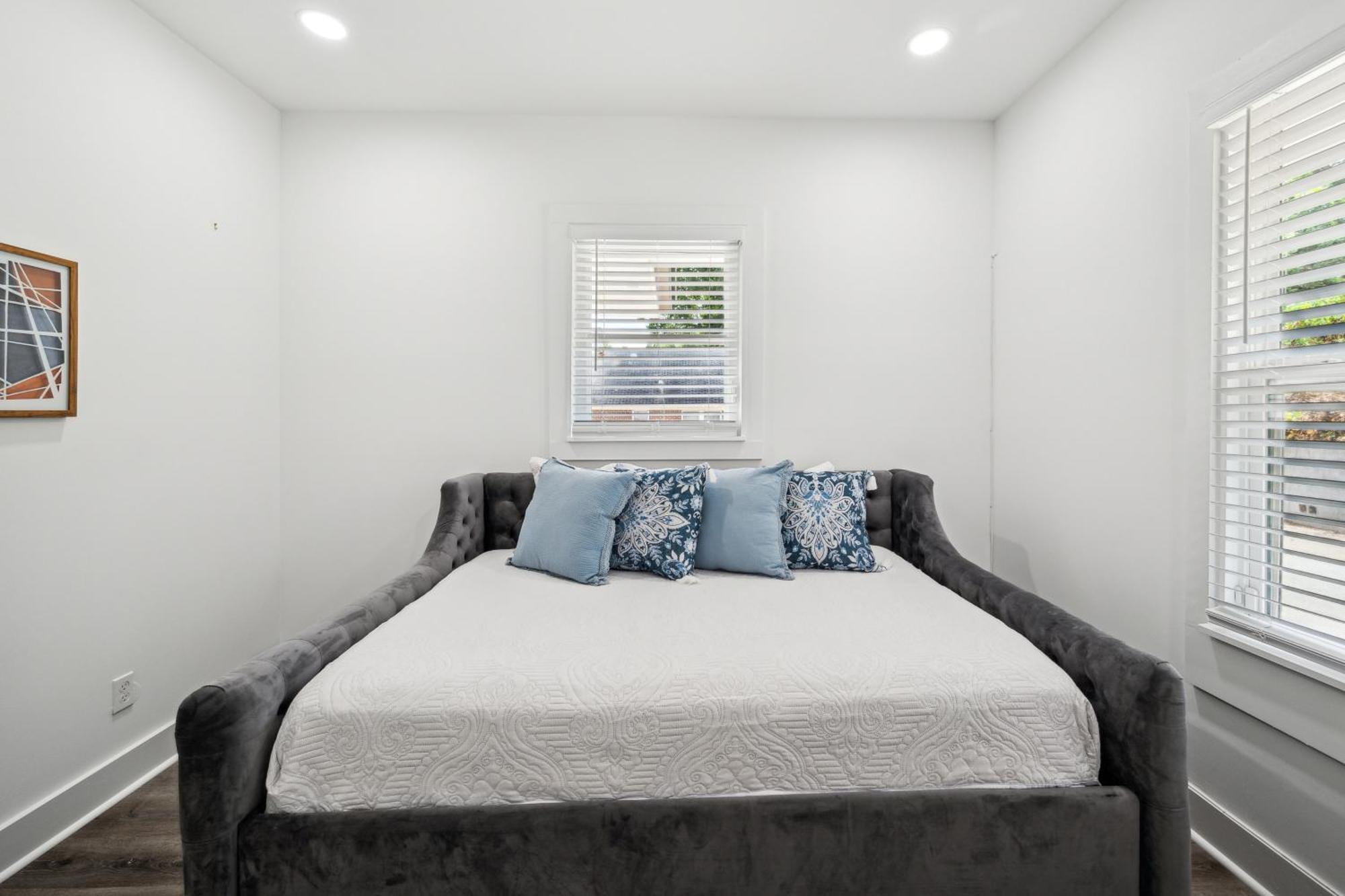Centrally Located Home In Atlanta-10 Mins From Ga Aquarium, Mercedes Benz Stadium, & Much More Экстерьер фото