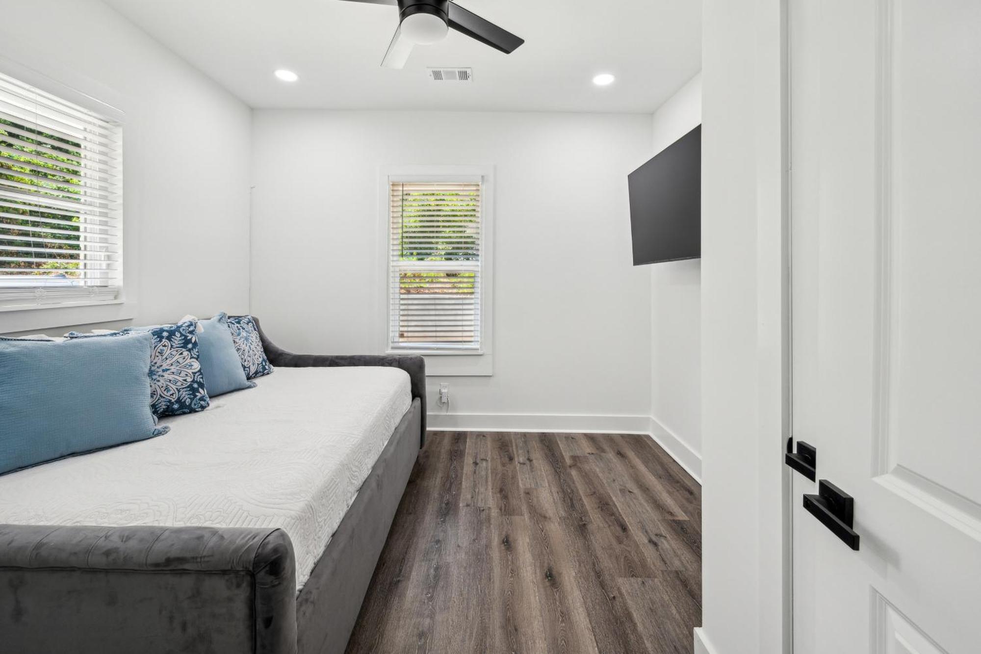 Centrally Located Home In Atlanta-10 Mins From Ga Aquarium, Mercedes Benz Stadium, & Much More Экстерьер фото